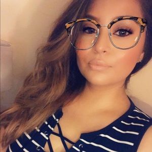 Meet your Posher, Diana